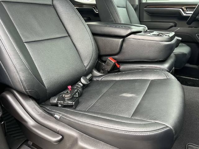 Used 2024 Chevrolet Silverado 1500 RST AWD/4WD image 23