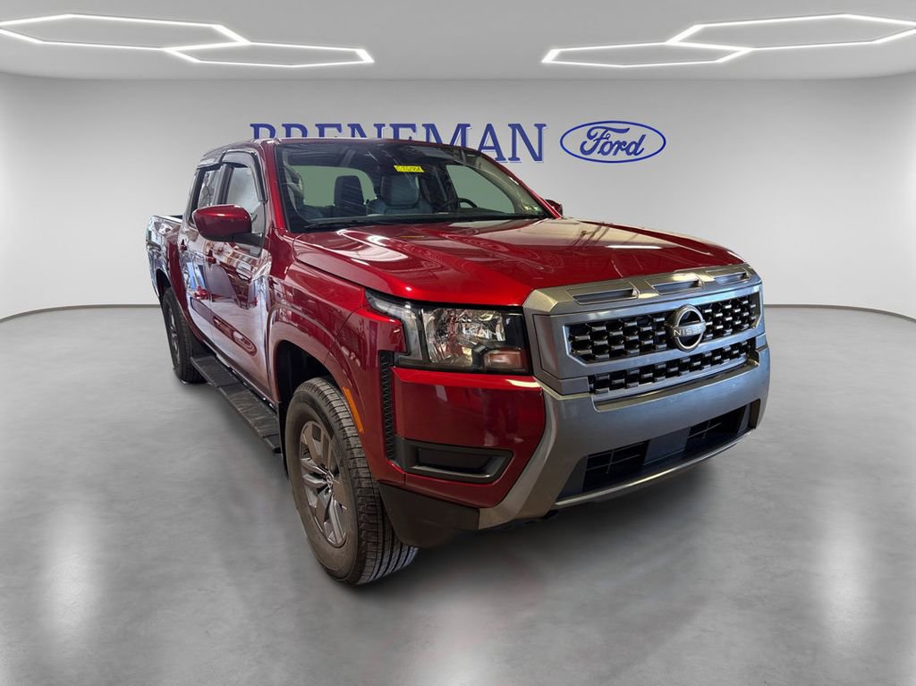 Used 2025 Nissan Frontier SV AWD/4WD image 3