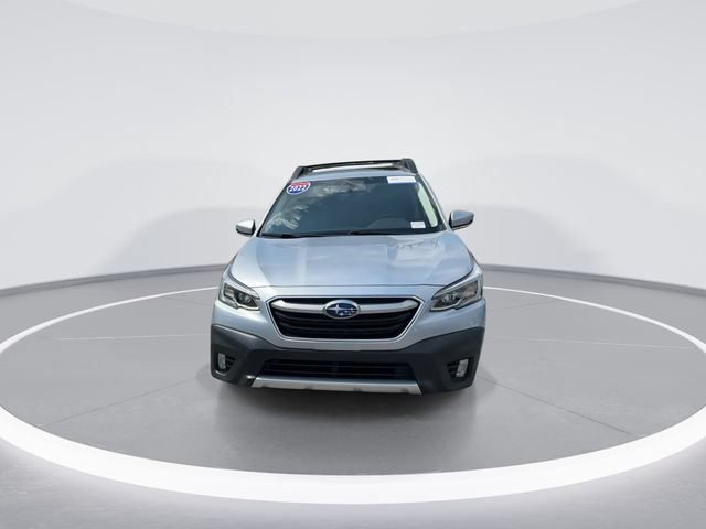 Used 2022 Subaru Outback Limited AWD/4WD image 2