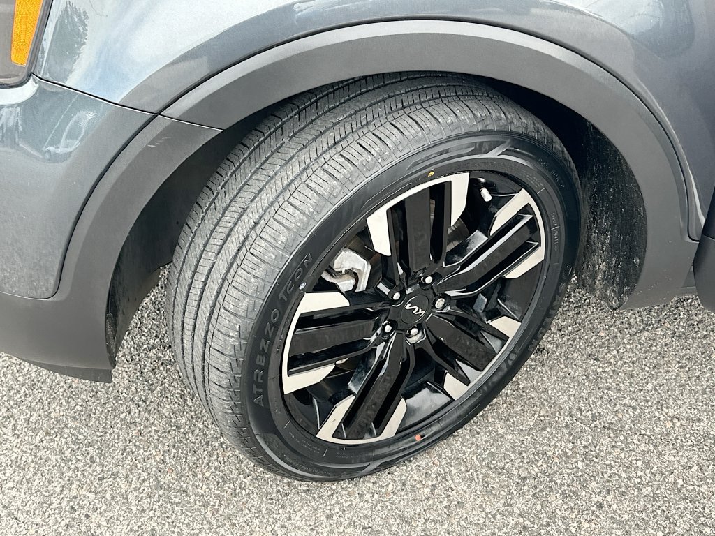 Used 2023 Kia Telluride SX FWD image 25