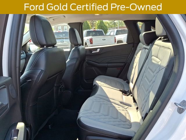 Certified 2023 Ford Escape SE w/ PHEV Premium Package FWD image 13