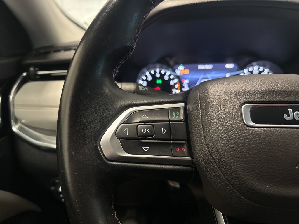 Used 2022 Jeep Compass Limited image 37