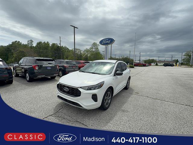 Certified 2023 Ford Escape ST-Line w/ Tech Pack #1 AWD/4WD image 1