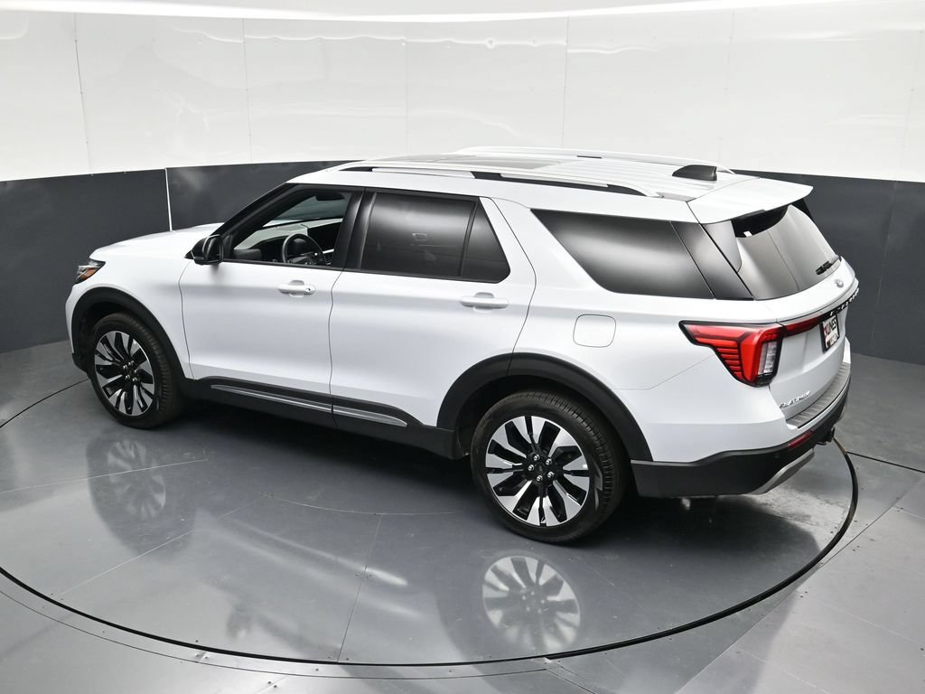 Certified 2025 Ford Explorer Platinum w/ LUX Leather Package AWD/4WD image 45