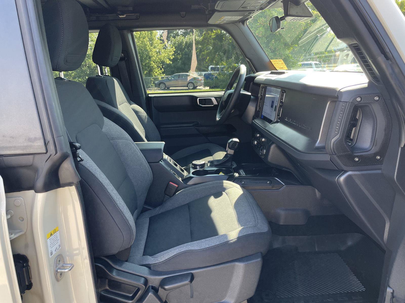 Certified 2025 Ford Bronco 4-Door w/ Sasquatch Package AWD/4WD image 19