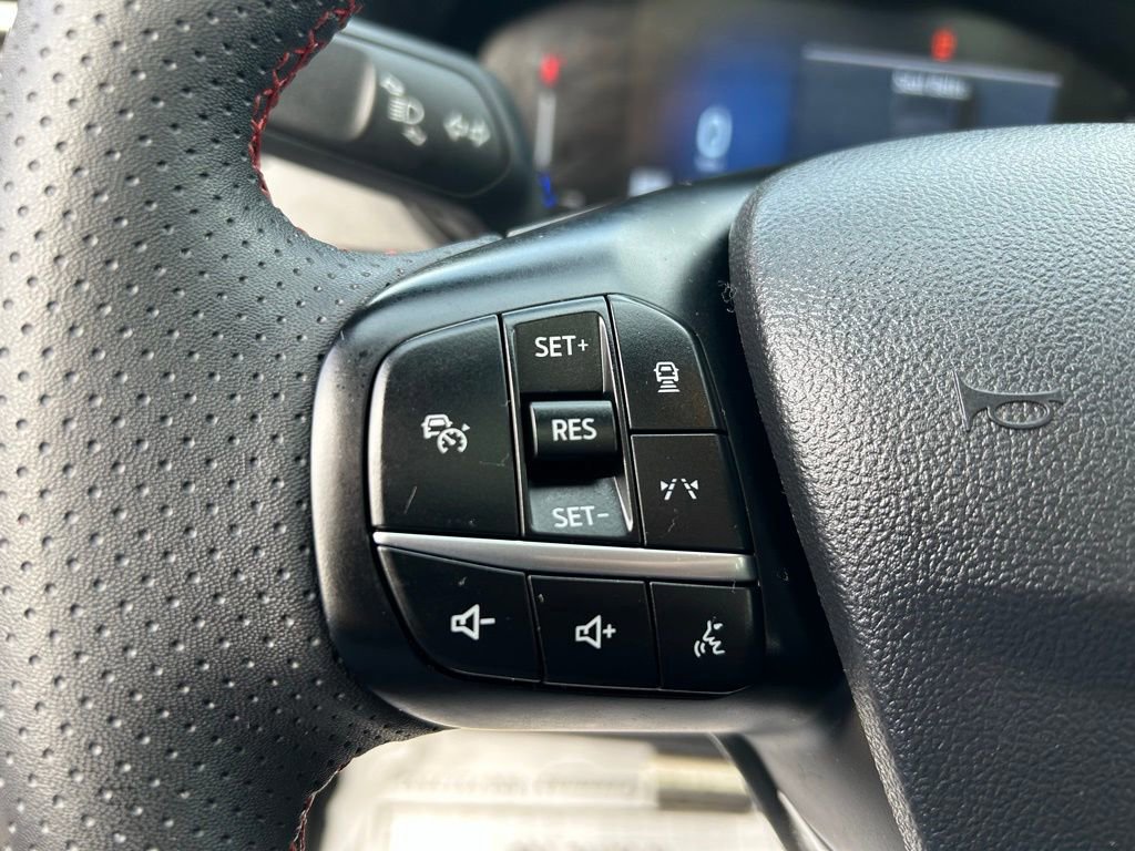 Certified 2023 Ford Escape ST-Line image 22