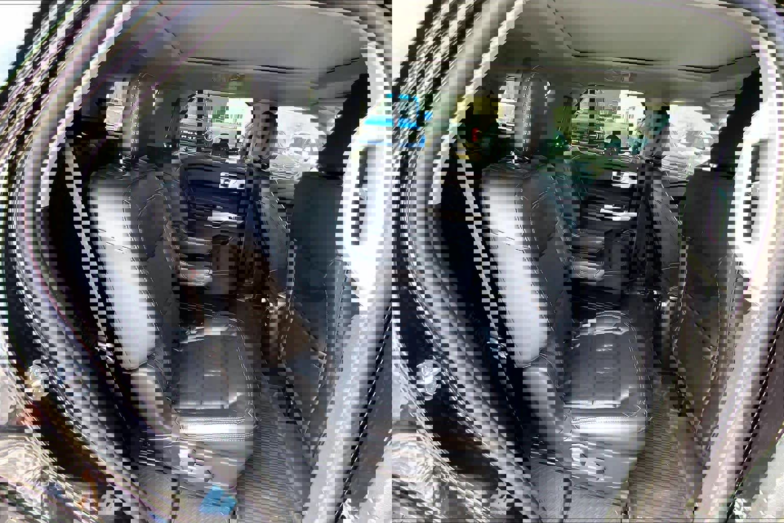 Certified 2024 Ford Explorer Limited w/ Limited Technology Package image 19