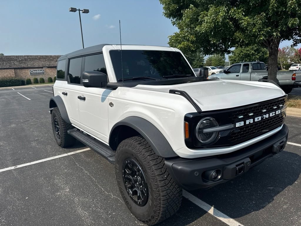 Certified 2023 Ford Bronco Wildtrak AWD/4WD image 2