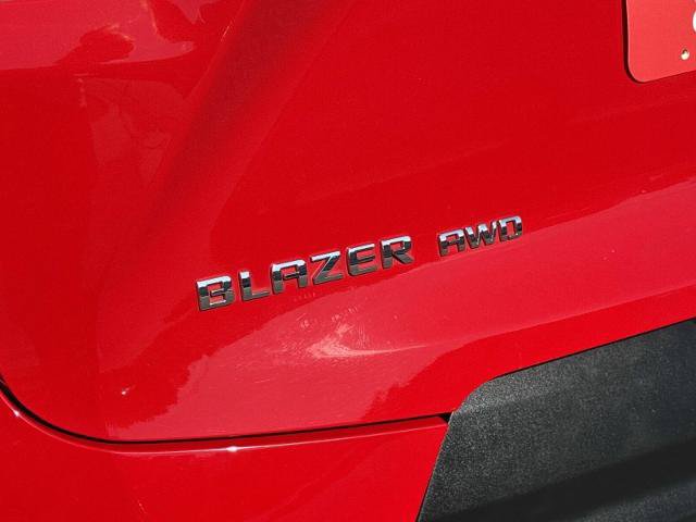 Used 2023 Chevrolet Blazer LT AWD/4WD image 8
