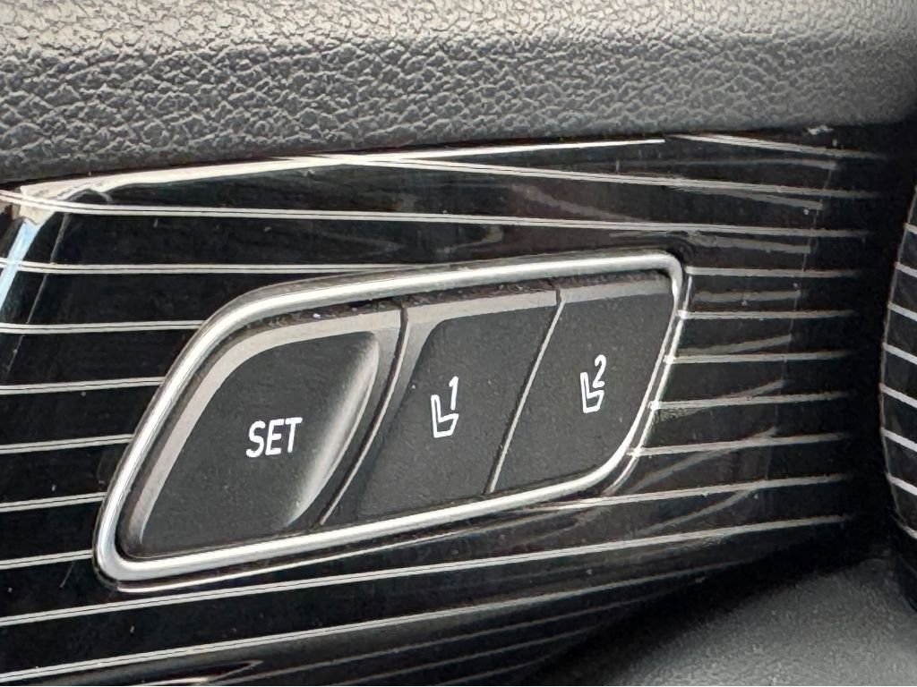 Used 2024 Hyundai Palisade Calligraphy image 22