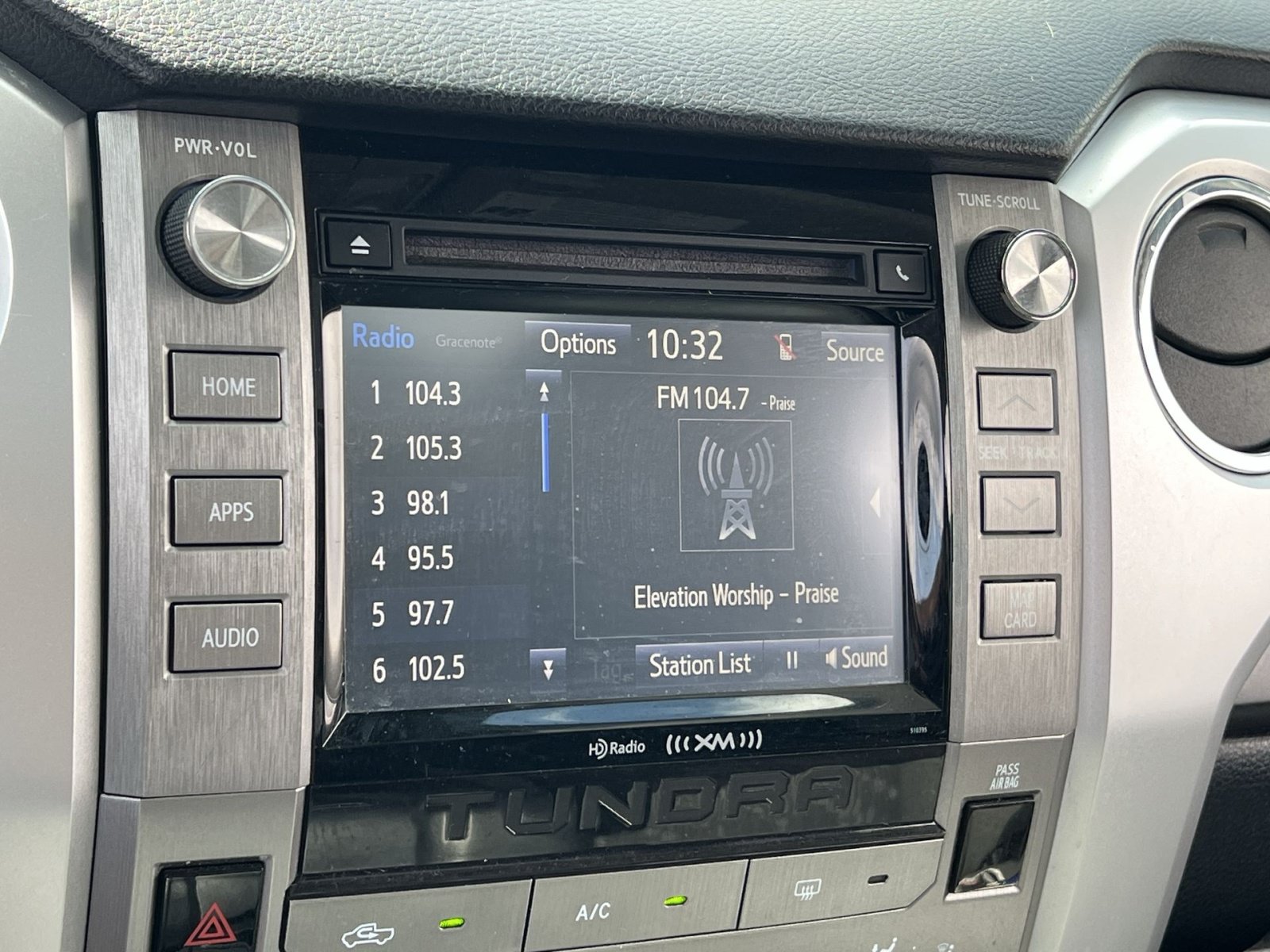 Used 2019 Toyota Tundra SR5 AWD/4WD image 18