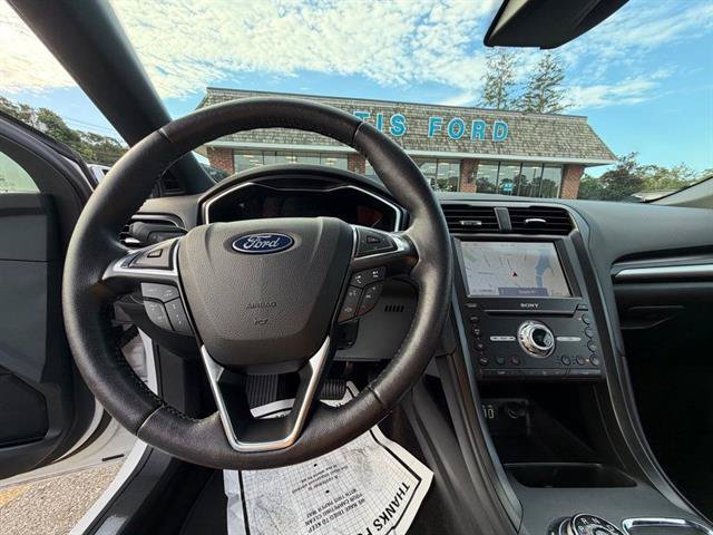 Certified 2020 Ford Fusion Energi Titanium FWD image 19