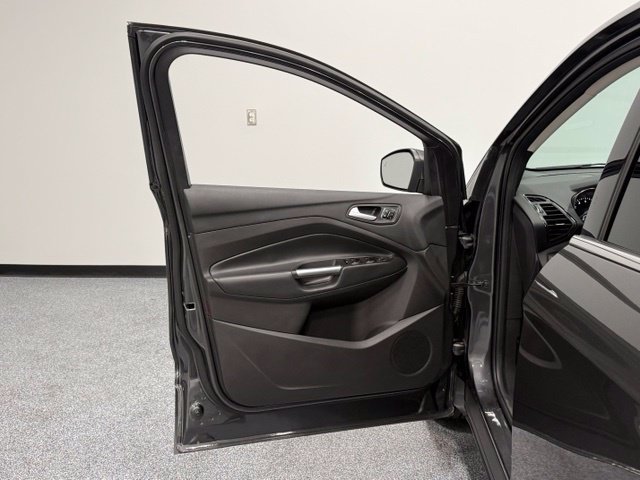 Certified 2018 Ford Escape Titanium w/ Ford Safe & Smart Package FWD image 13