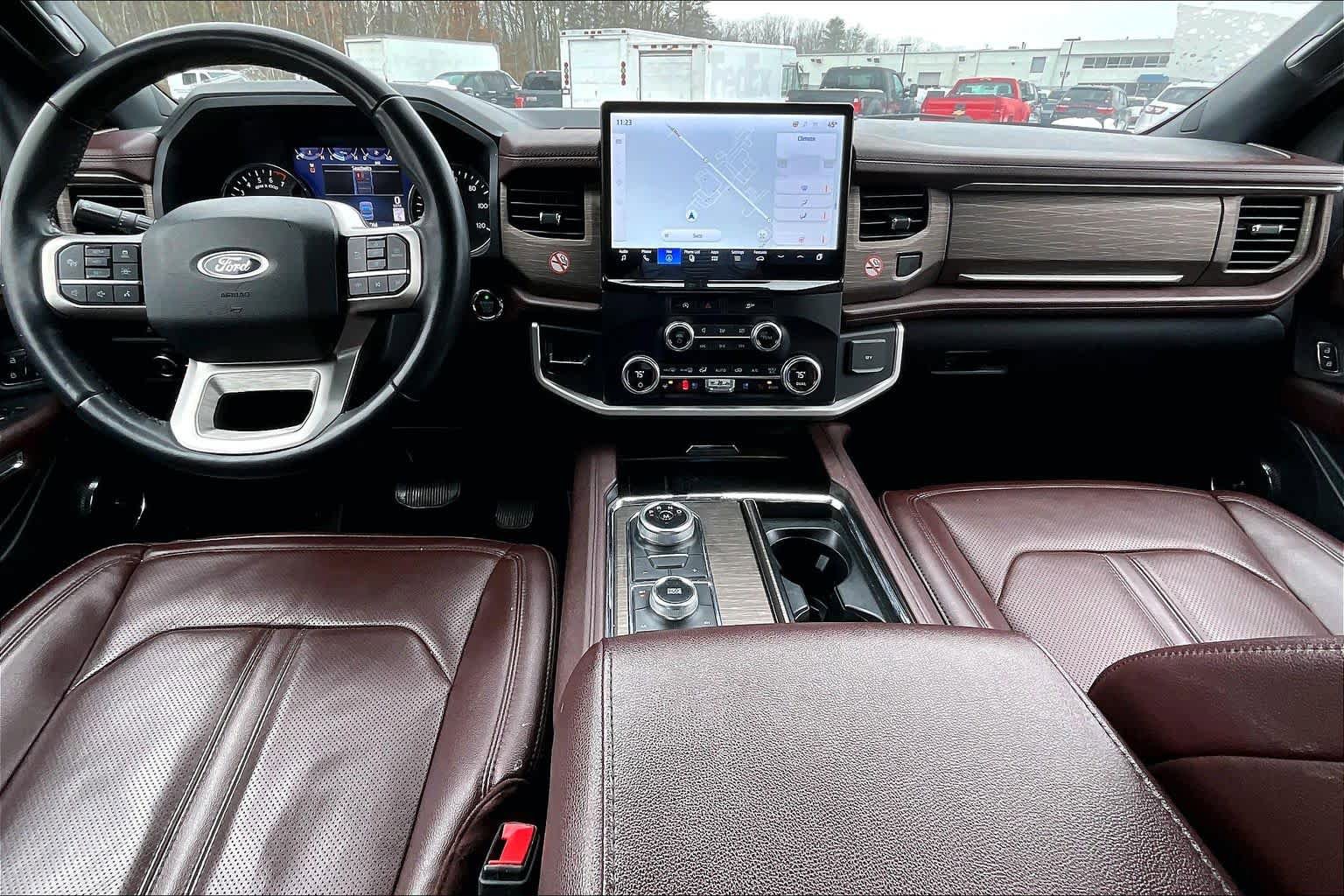 Certified 2024 Ford Expedition Limited AWD/4WD image 16