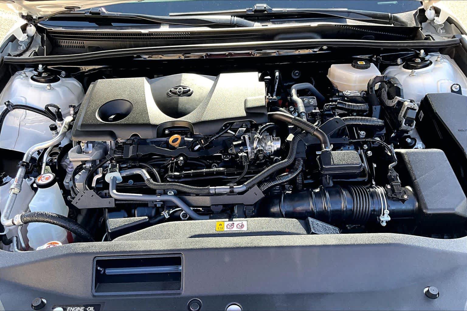 Used 2025 Toyota Camry LE FWD image 32