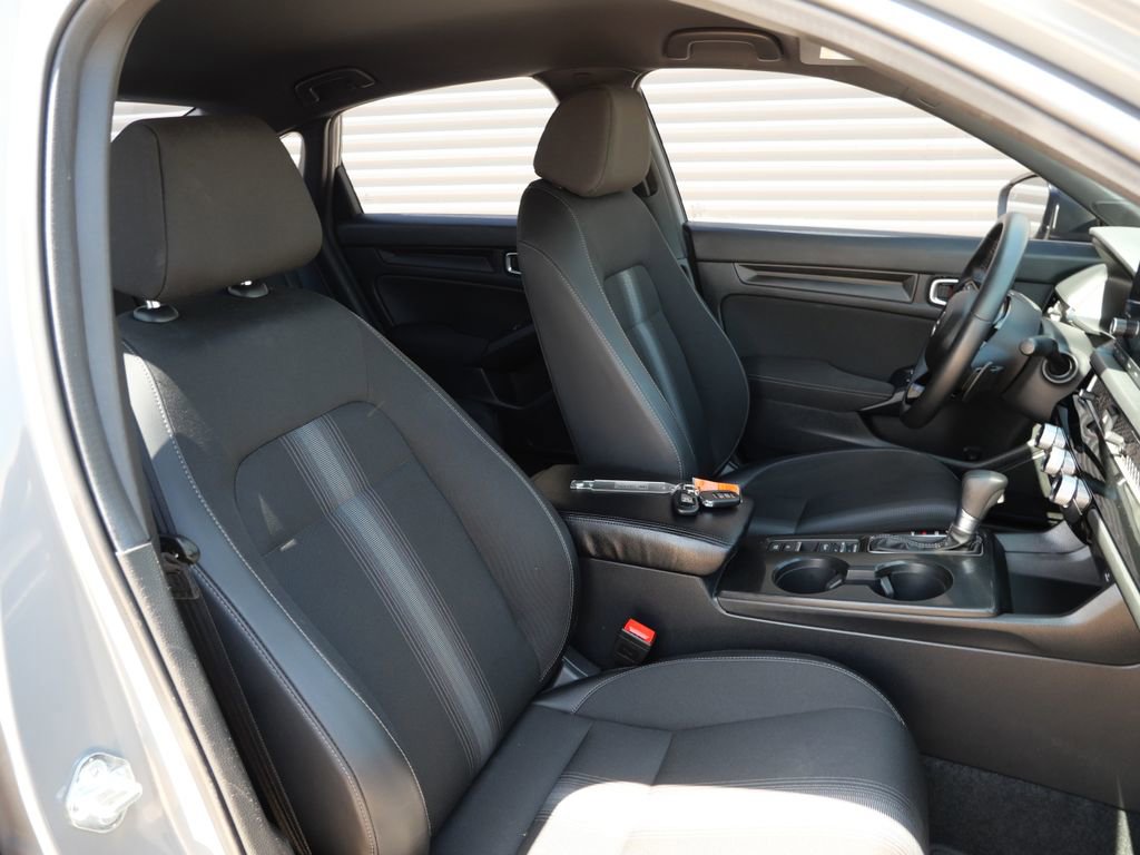 Used 2025 Honda Civic Sport image 21