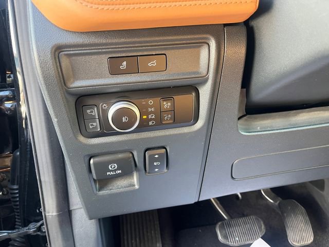 Certified 2023 Ford Expedition Max Platinum AWD/4WD image 19
