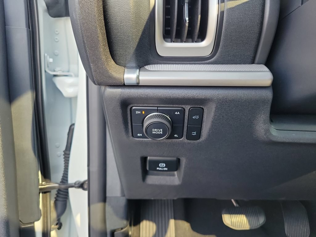 Certified 2025 Ford Expedition Max Active AWD/4WD image 23