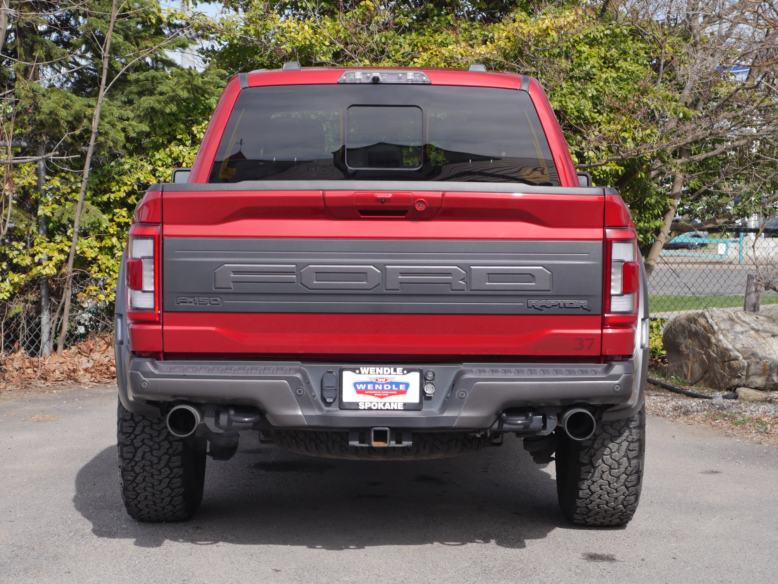 Certified 2022 Ford F150 Raptor w/ Raptor 37 Performance Package image 2