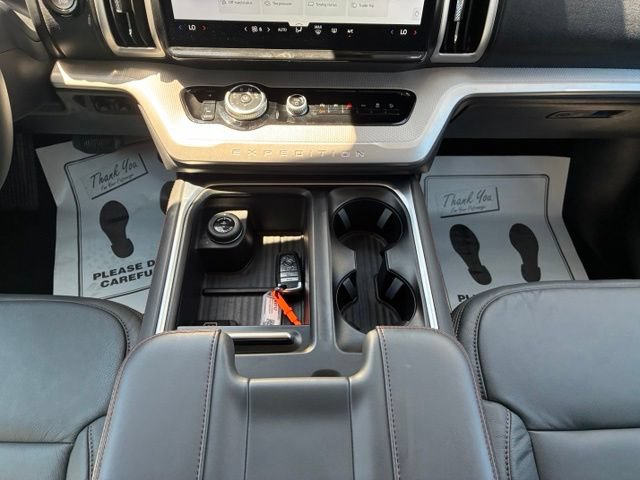 Certified 2025 Ford Expedition Max Active AWD/4WD image 13