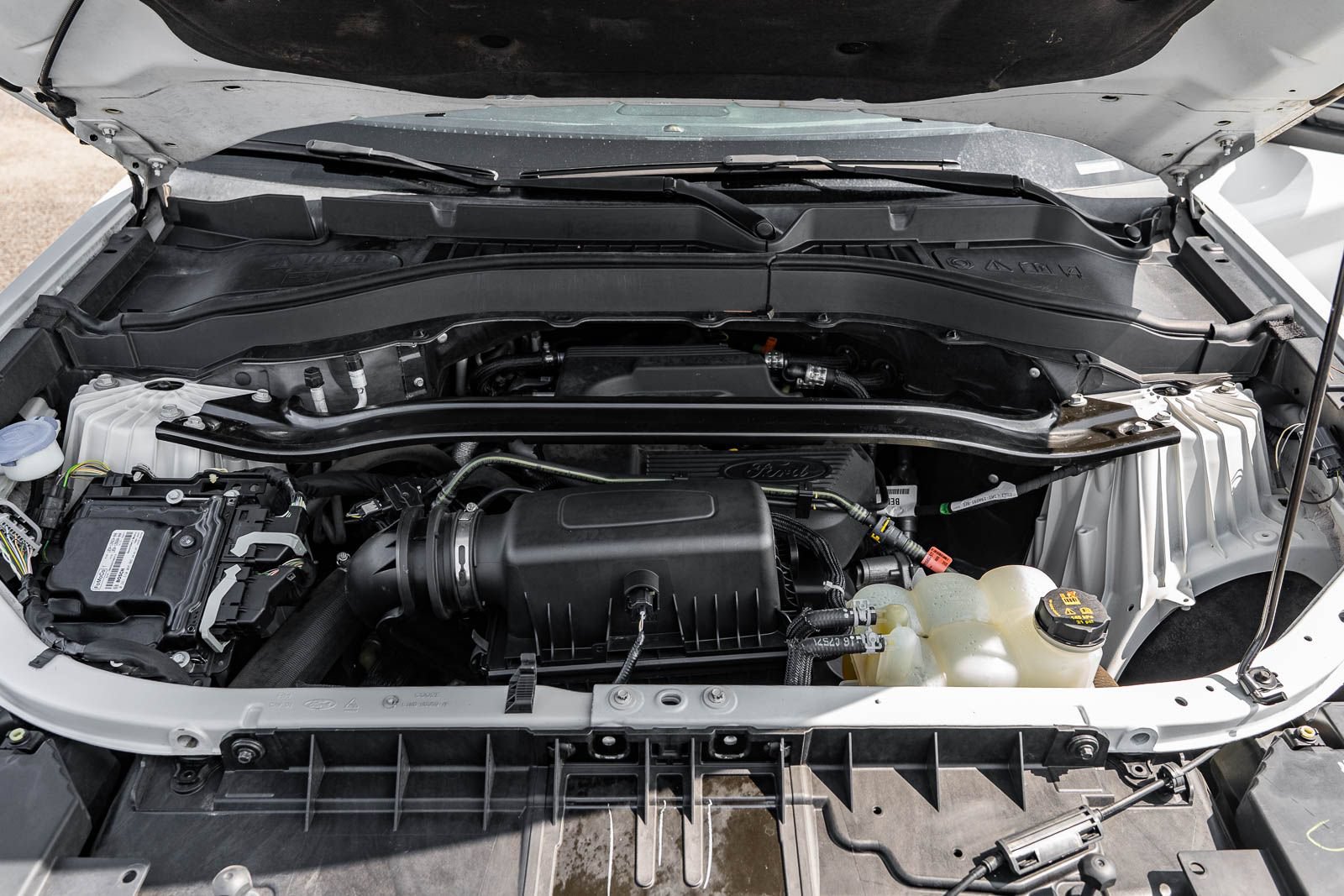 Certified 2020 Ford Explorer Limited RWD image 22