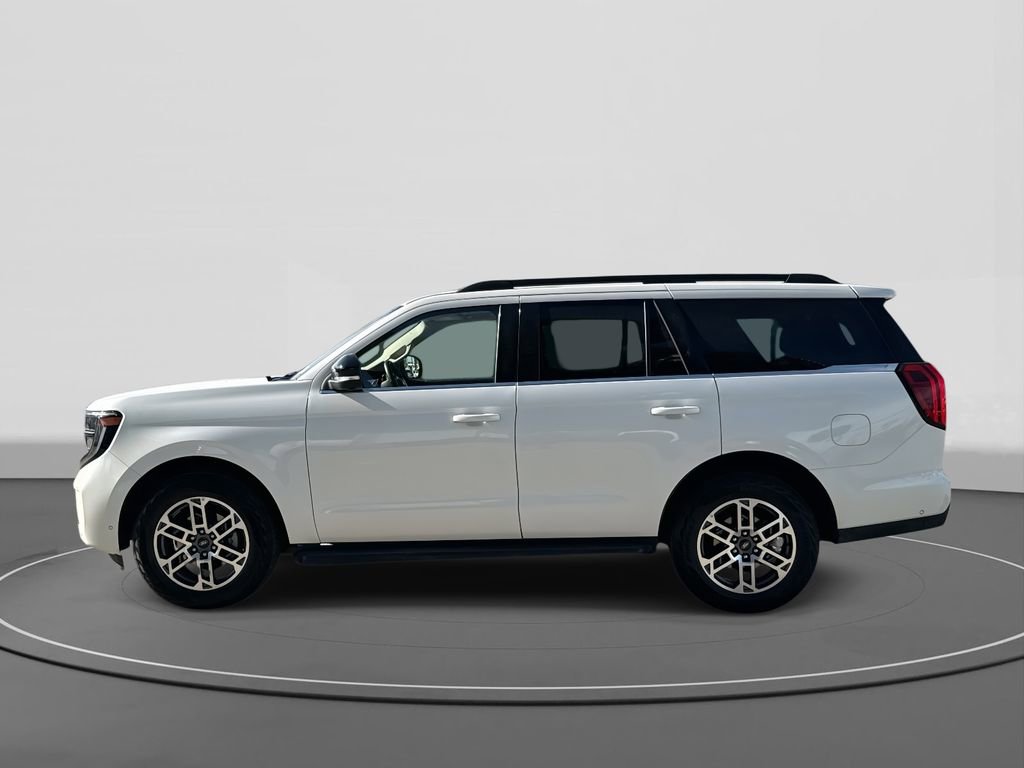 Certified 2025 Ford Expedition Active AWD/4WD image 7