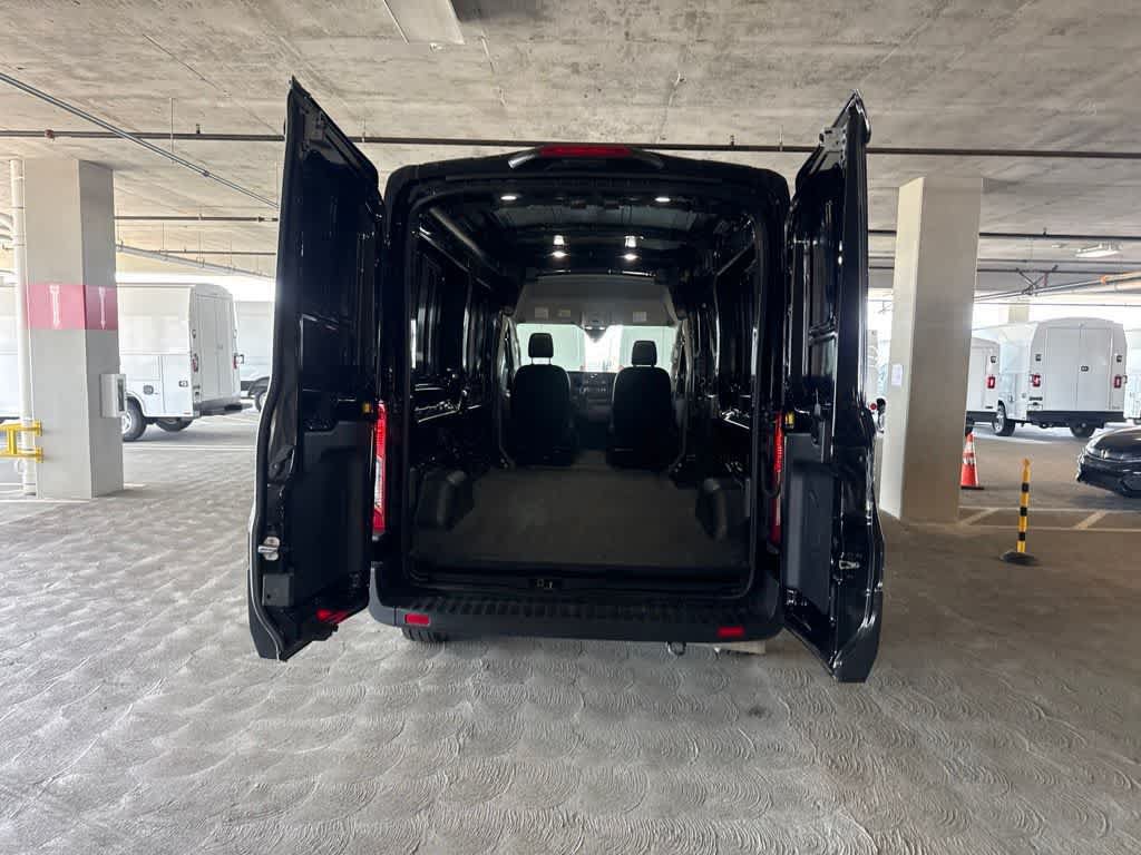 Certified 2025 Ford Transit 250 148 Medium Roof RWD image 34