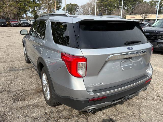 Certified 2022 Ford Explorer Limited w/ Equipment Group 301A image 3