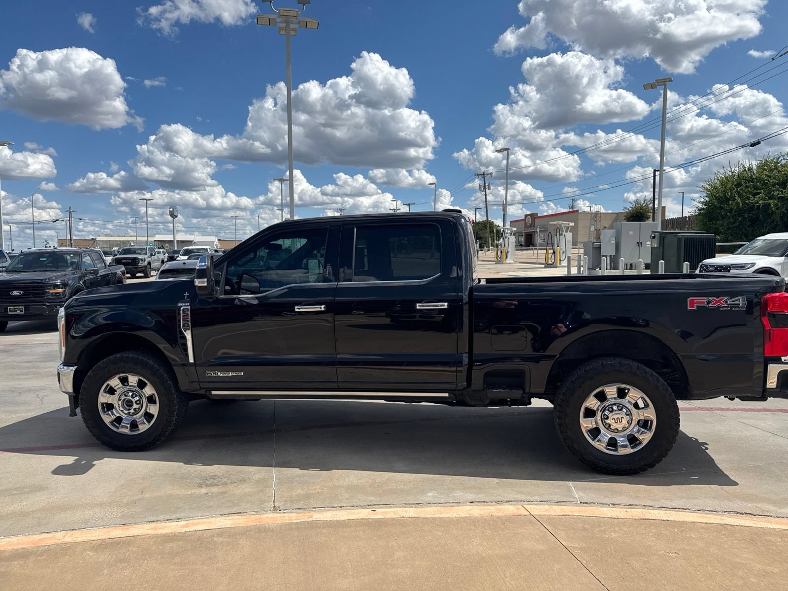 Certified 2023 Ford F250 King Ranch w/ Chrome Package AWD/4WD image 7