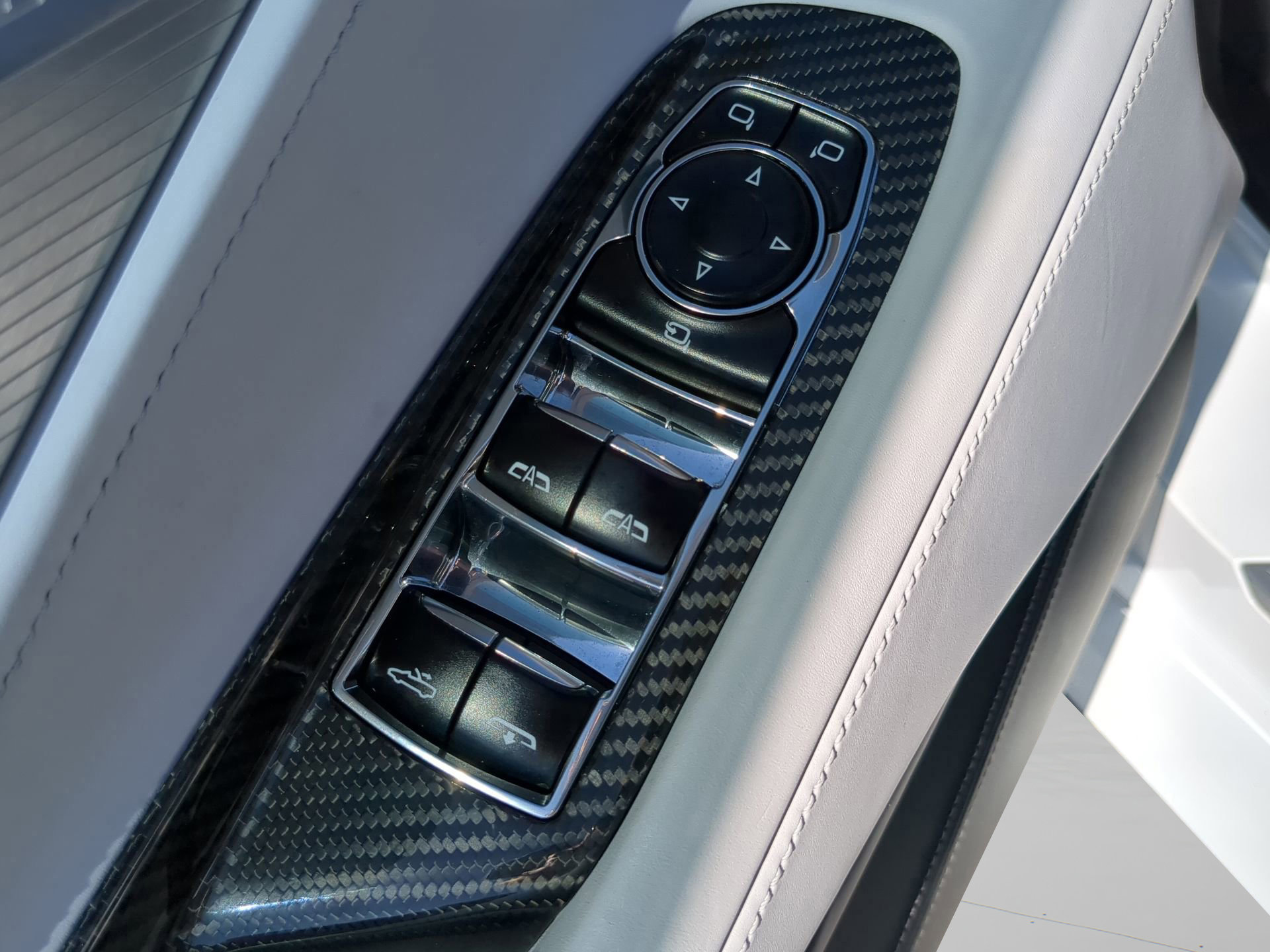 Used 2022 Chevrolet Corvette 3LT w/ Z51 Performance Package image 45