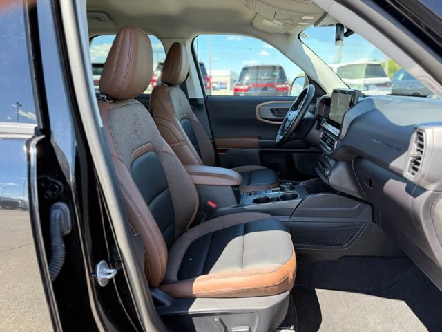 Certified 2025 Ford Bronco Sport Outer Banks w/ Outer Banks Tech Package+ AWD/4WD image 16