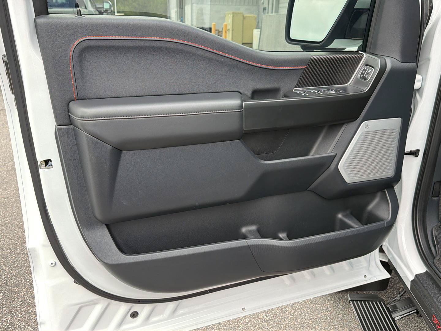 Certified 2025 Ford F150 Raptor AWD/4WD image 17