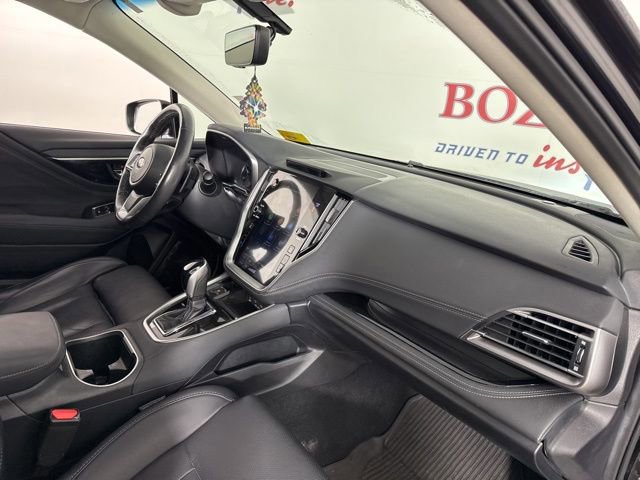 Used 2022 Subaru Outback Limited image 17