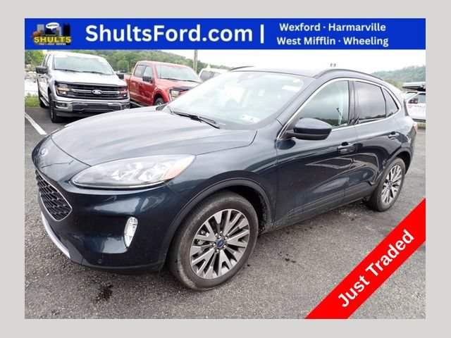 Certified 2022 Ford Escape Titanium AWD/4WD video 1