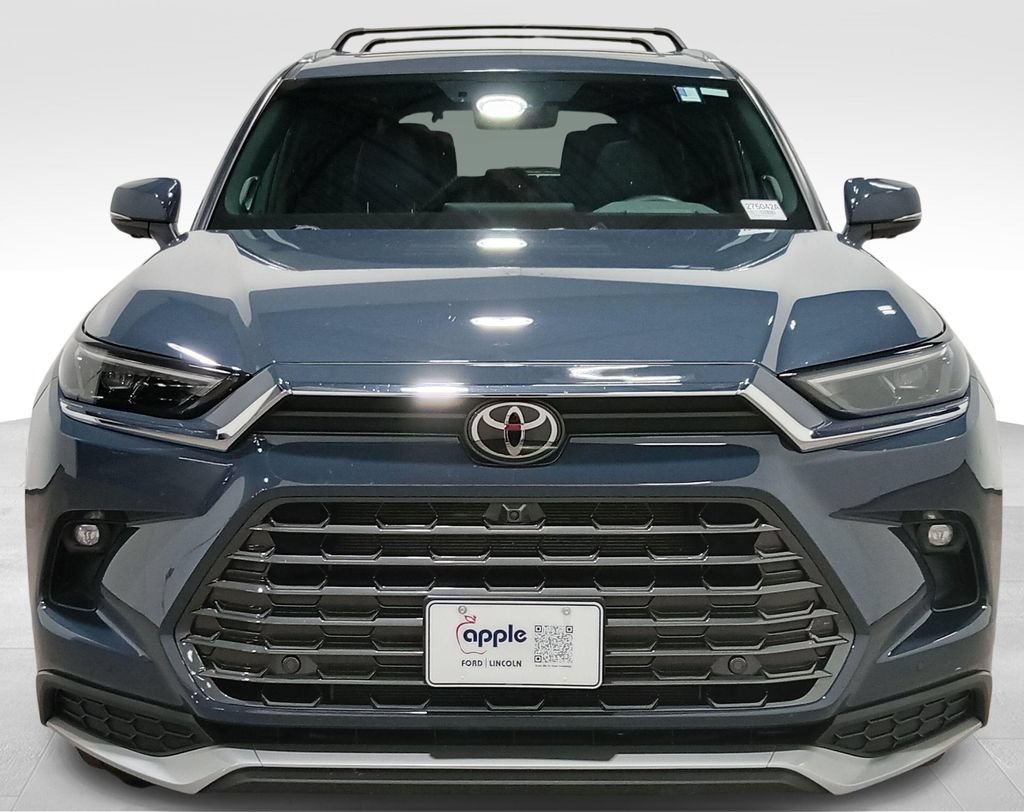 Used 2025 Toyota Grand Highlander AWD Hybrid image 12
