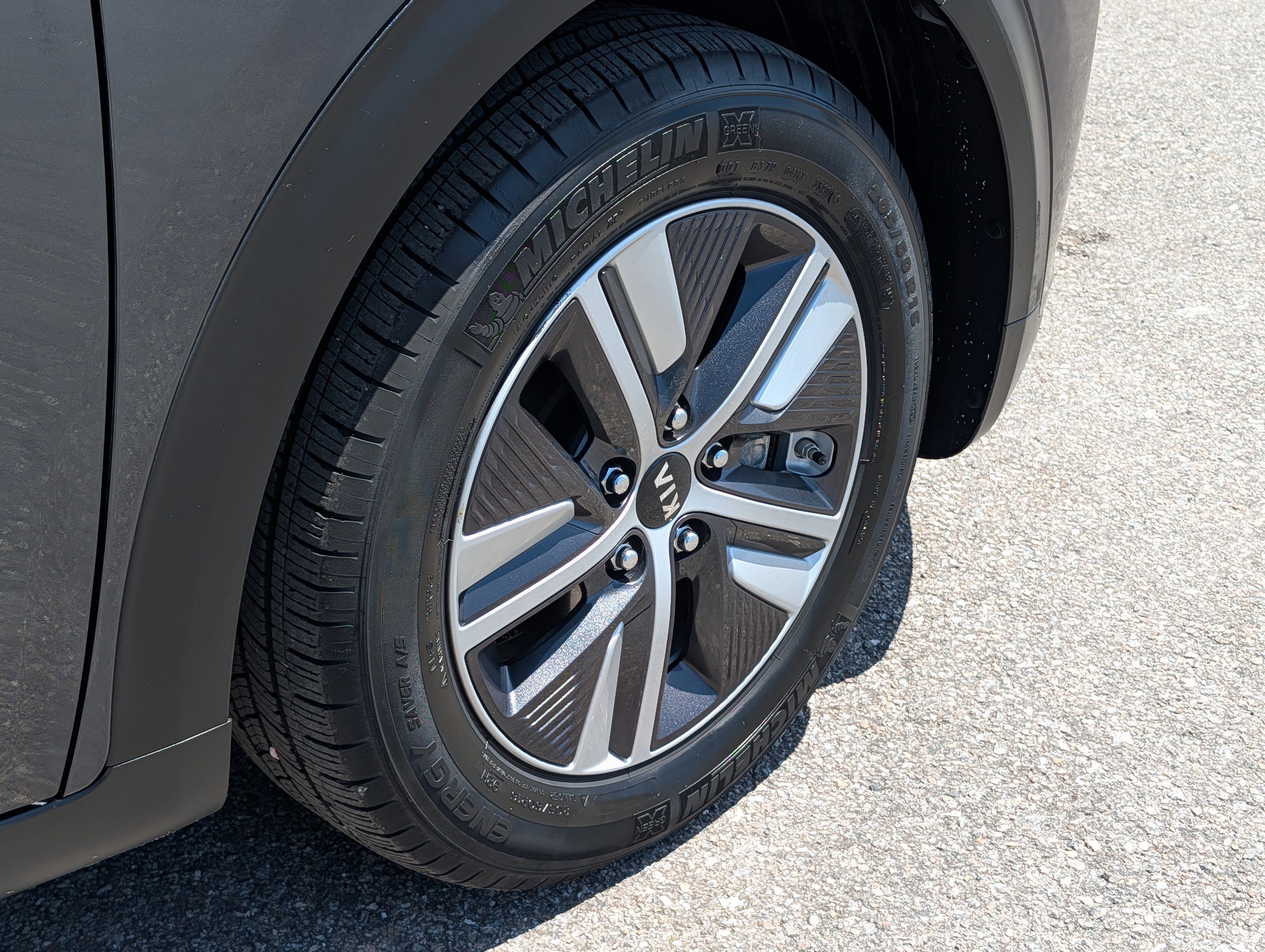 Used 2021 Kia Niro LXS image 13