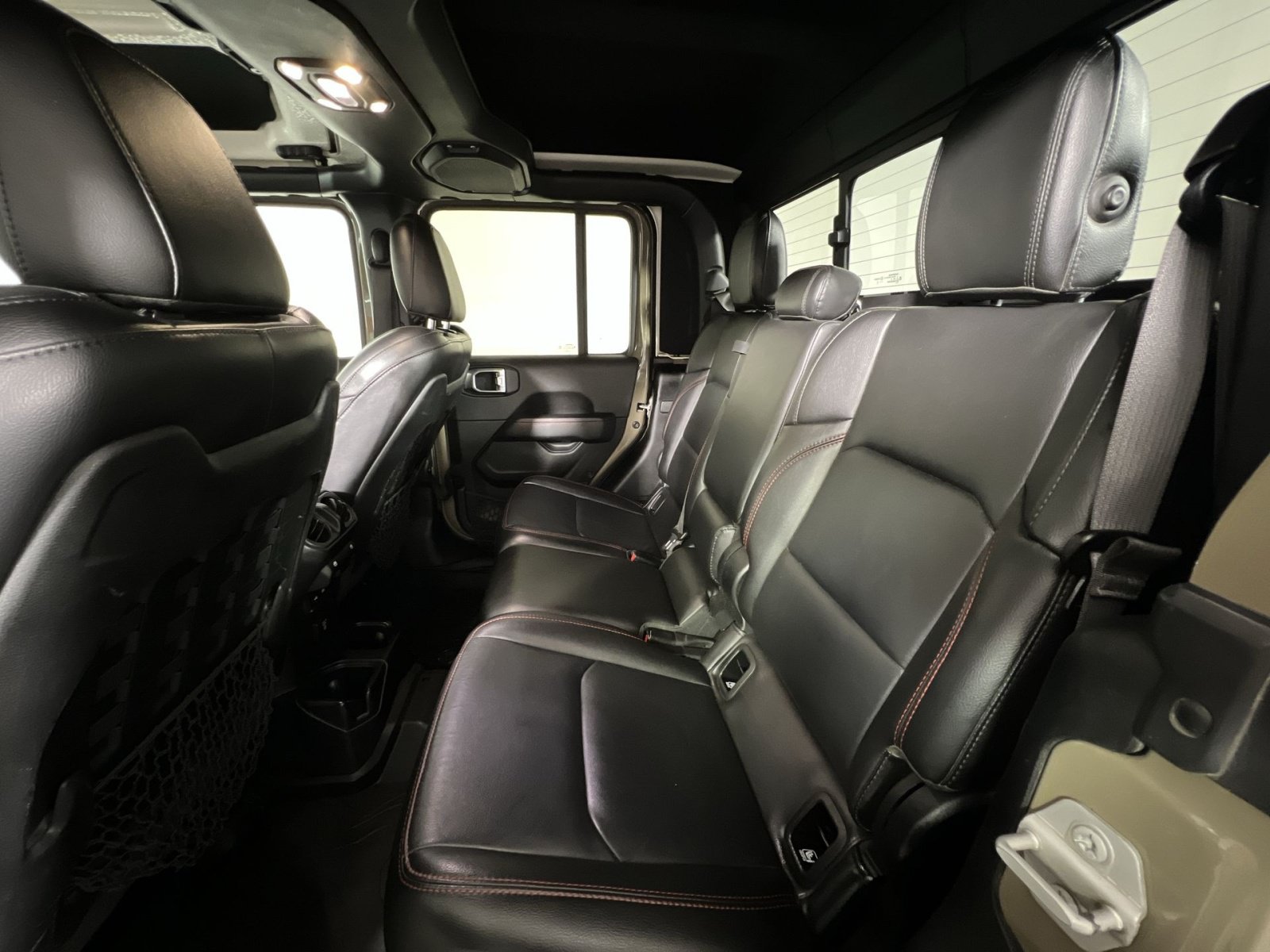Used 2020 Jeep Gladiator Rubicon AWD/4WD image 24