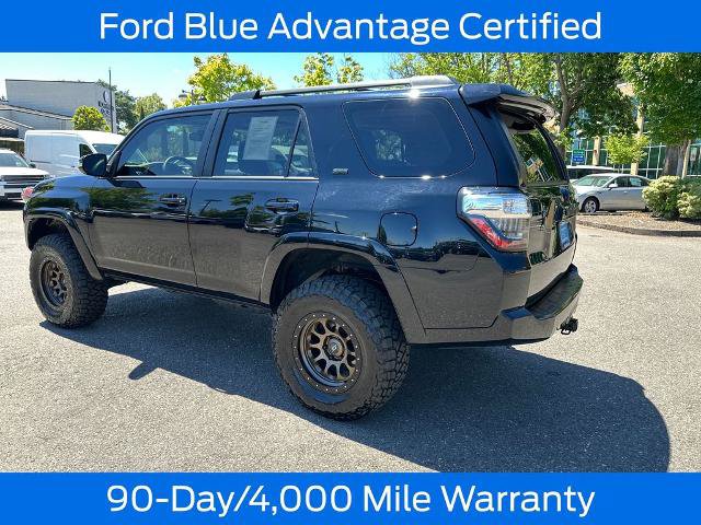 Used 2022 Toyota 4Runner SR5 Premium w/ Moonroof Package AWD/4WD image 5