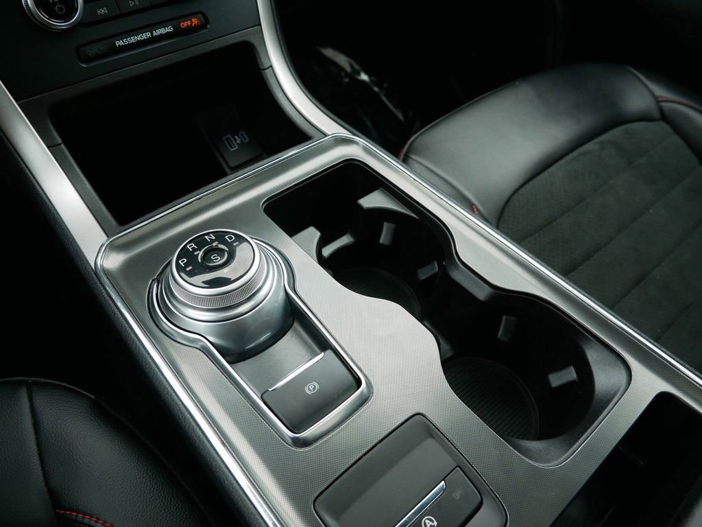 Certified 2023 Ford Edge ST-Line w/ Class II Trailer Tow Package image 27