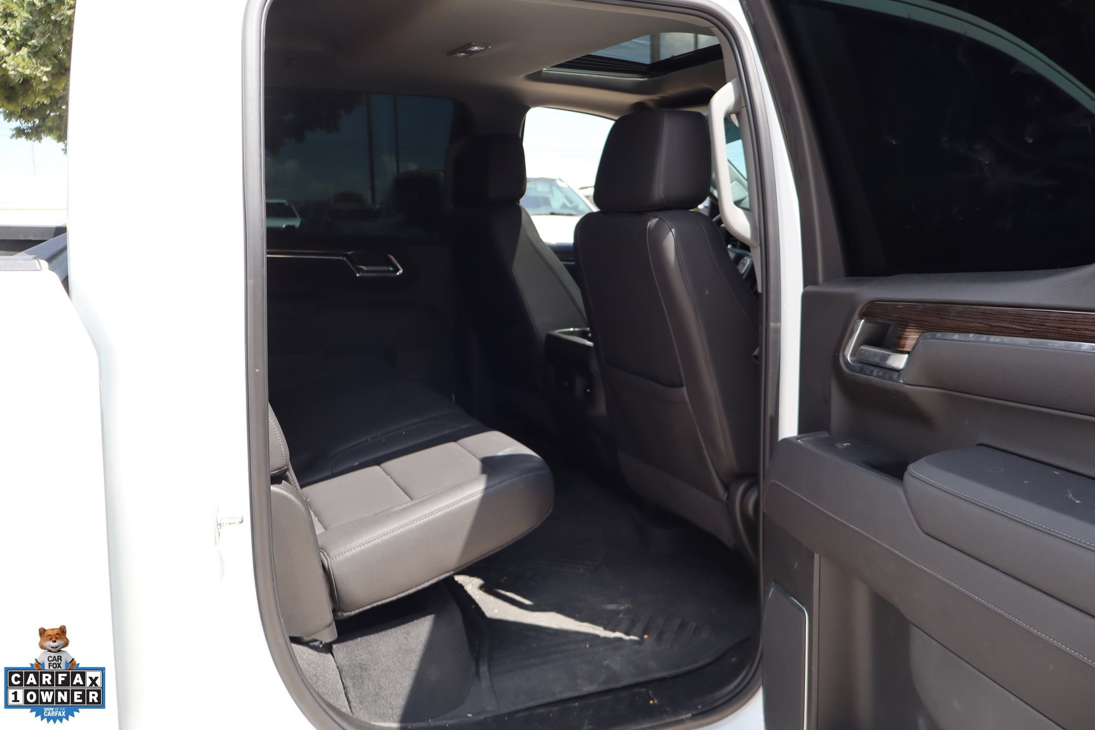Used 2025 Chevrolet Silverado 1500 LT Trail Boss w/ LT Trail Boss Premium Package AWD/4WD image 29
