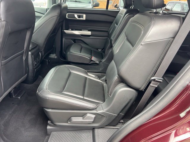 Certified 2023 Ford Explorer XLT w/ Equipment Group 202A AWD/4WD image 20