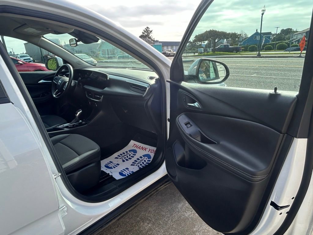Used 2024 Buick Encore GX Preferred FWD image 26