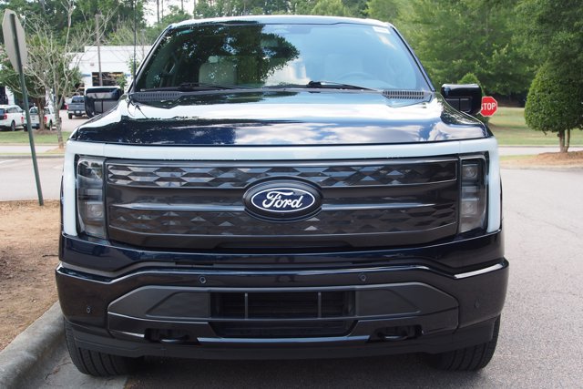 Certified 2025 Ford F150 Lightning Platinum AWD/4WD image 2