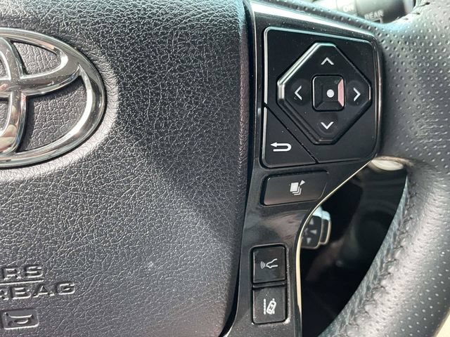 Used 2021 Toyota 4Runner Nightshade AWD/4WD image 18
