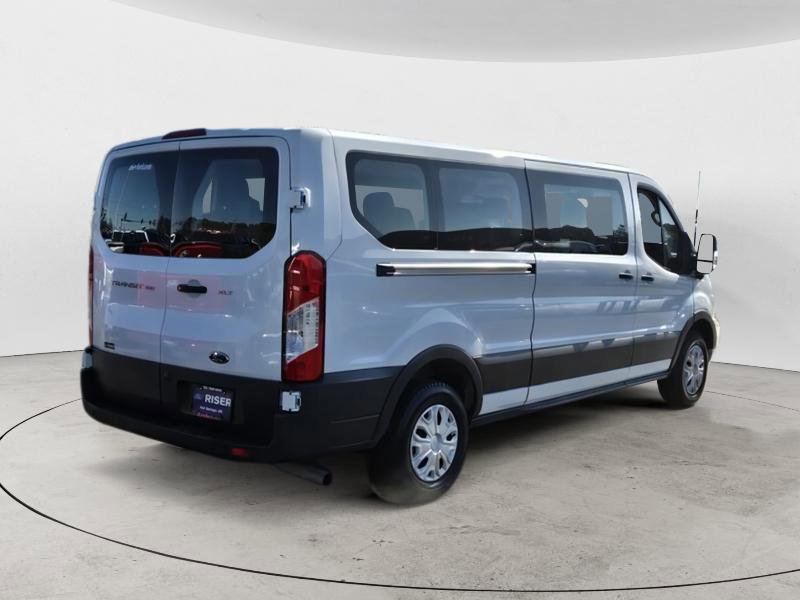 Certified 2023 Ford Transit 350 XLT RWD image 5