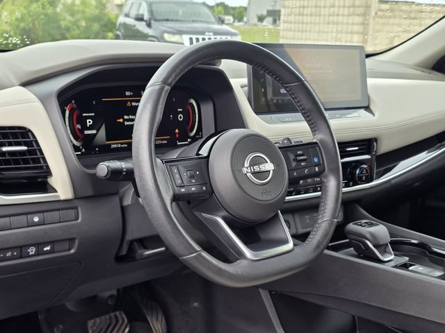 Used 2024 Nissan Rogue SL w/ SL Premium Package FWD image 24