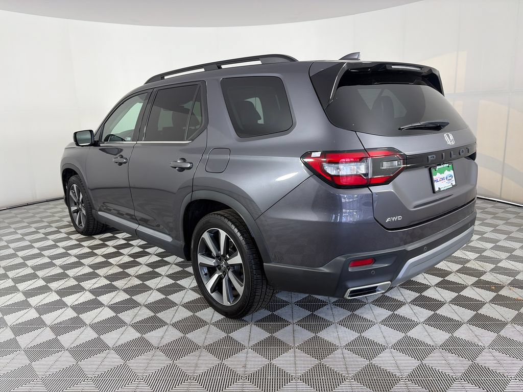 Used 2023 Honda Pilot Elite image 5