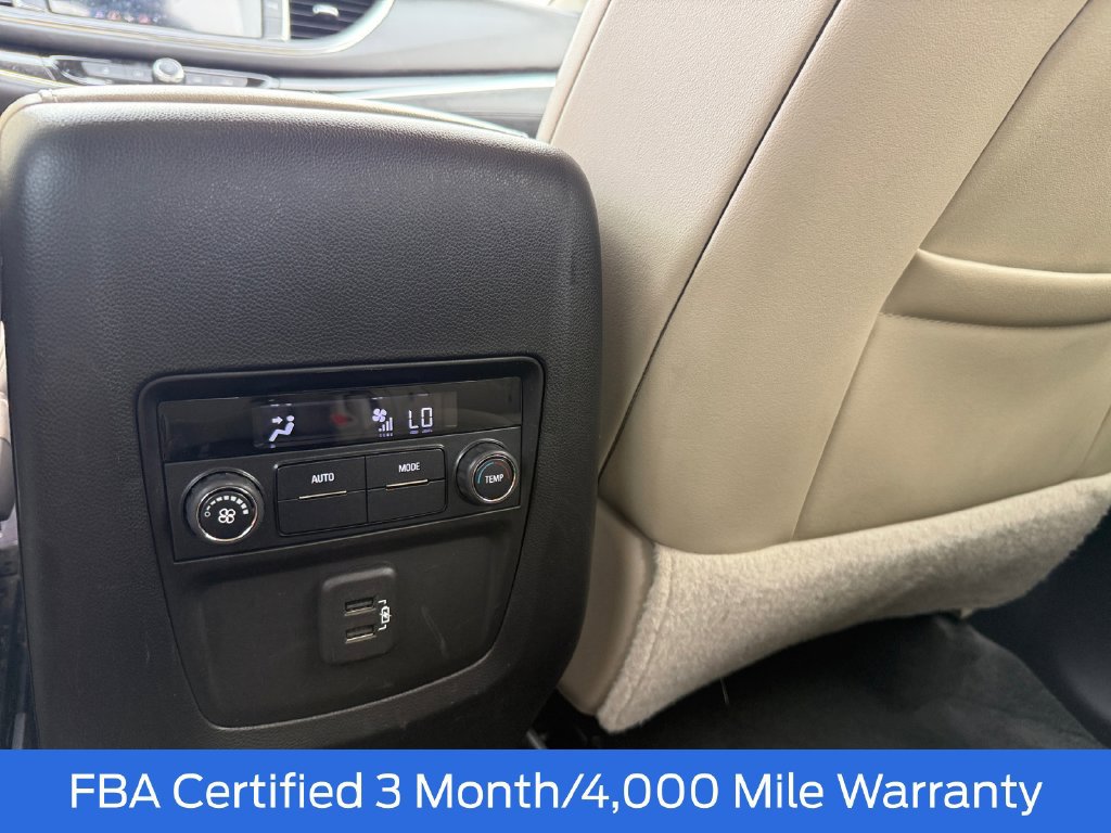 Used 2020 Buick Enclave Essence FWD image 21