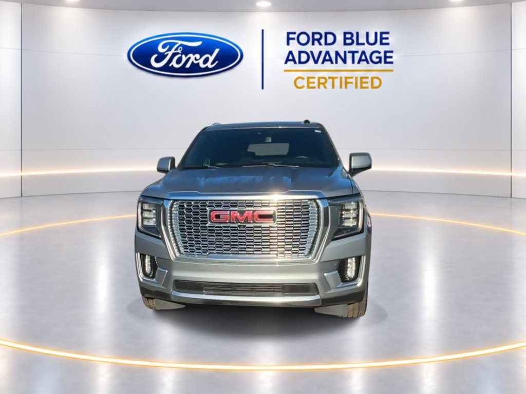 Used 2023 GMC Yukon XL Denali AWD/4WD image 4