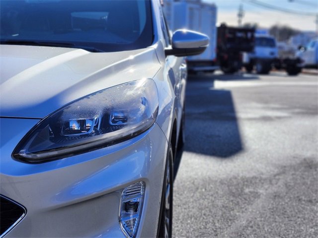 Certified 2020 Ford Escape Titanium image 10